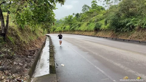 I Fucked the Runner Girl of My Dreams and Cum Inside Her