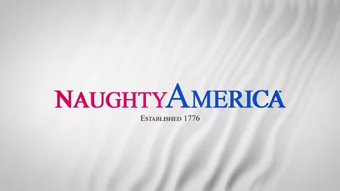 Petite Bunny Fae Loves a Bbc
