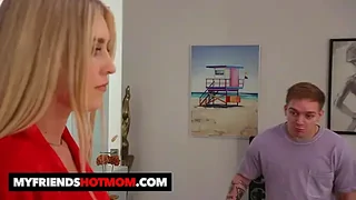 Gorgeous MILF Sarah Taylor lives out her ultimate college fantasy by