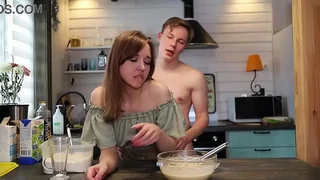 Russian amateur couple gets hot and sweaty during homemade sex session