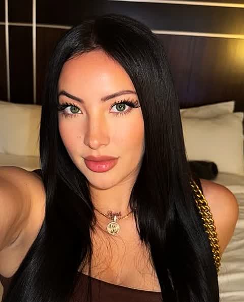 Alexandra Cohen