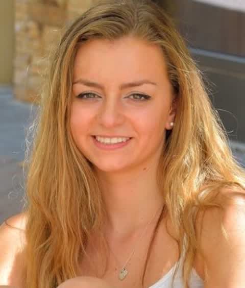 Cara Stone