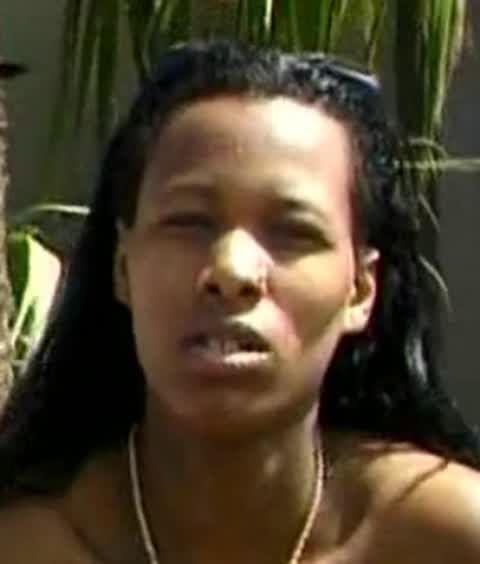 Cynthia Brons
