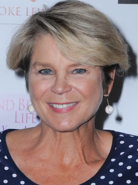 Kristine Debell