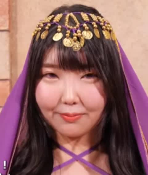 Momo Momose