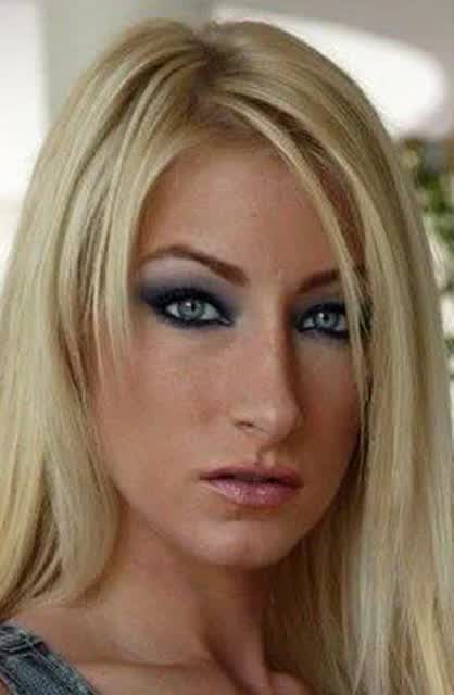 Nadia Hilton