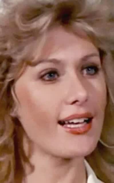 Robyn Hilton