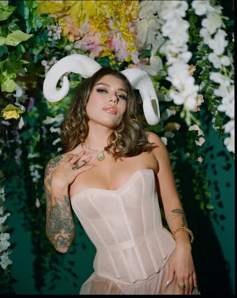 Valentina Fox